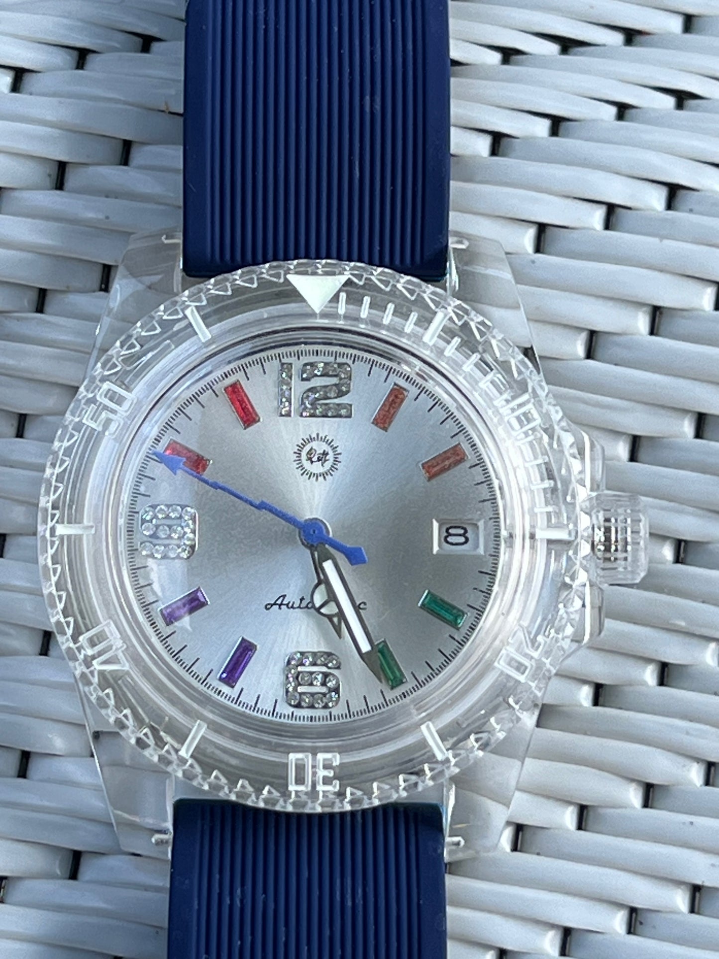 Acrylic Submariner Style Watch with NH35 Automatic Movement, White Crystal & Rainbow Dial, Navy Rubber Strap