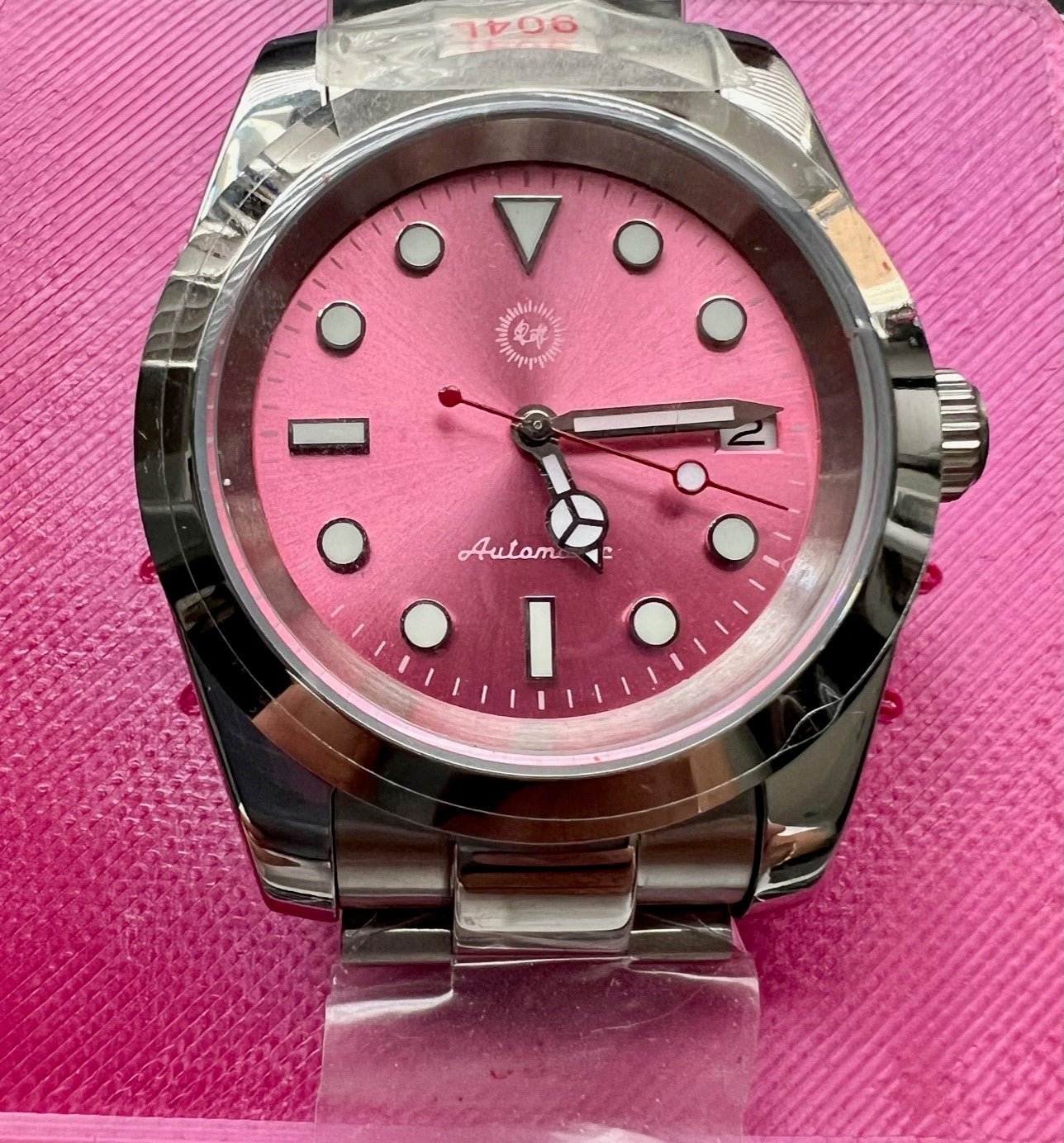 BARBIE PINK - 39mm Datejust Style Watch w/ NH35 Automatic Movement, Polished Stainless Steel Bezel, Oyster Bracelet