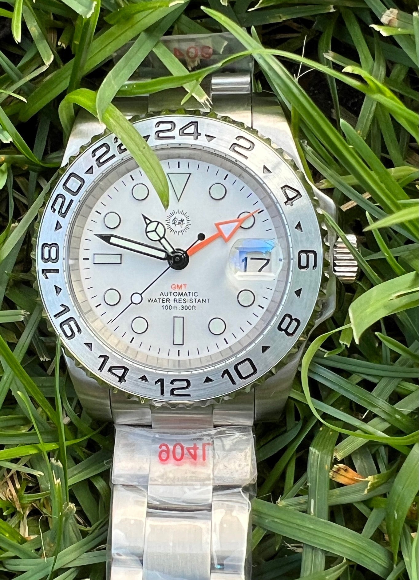 Polar White - "Explorer II" style GMT Automatic Watch w/ N34 Movement, Stainless Steel Bracelet