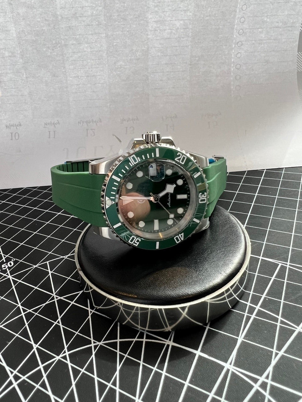 Triple Green Submariner "HULK" -Style Watch w/ NH35 Automatic Movement, Ceramic Bezel, Green Rubber Oyster-Style Band